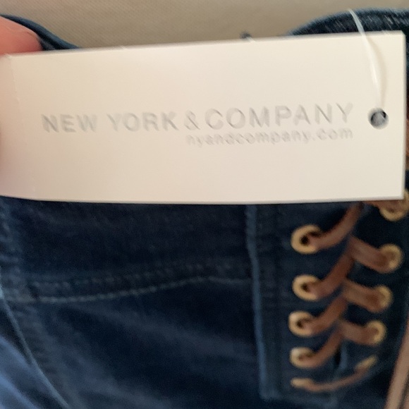 NWT “NY&C” stretch denim pencil skirt w/leather tie back detail! - Picture 6 of 7